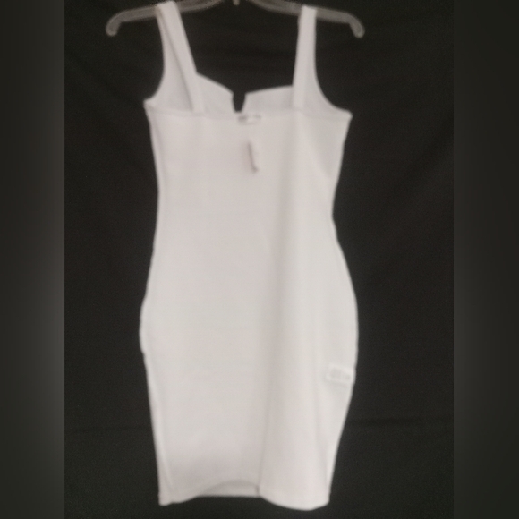 POPULAR 21 - Body contouring Dress - Picture 4 of 12